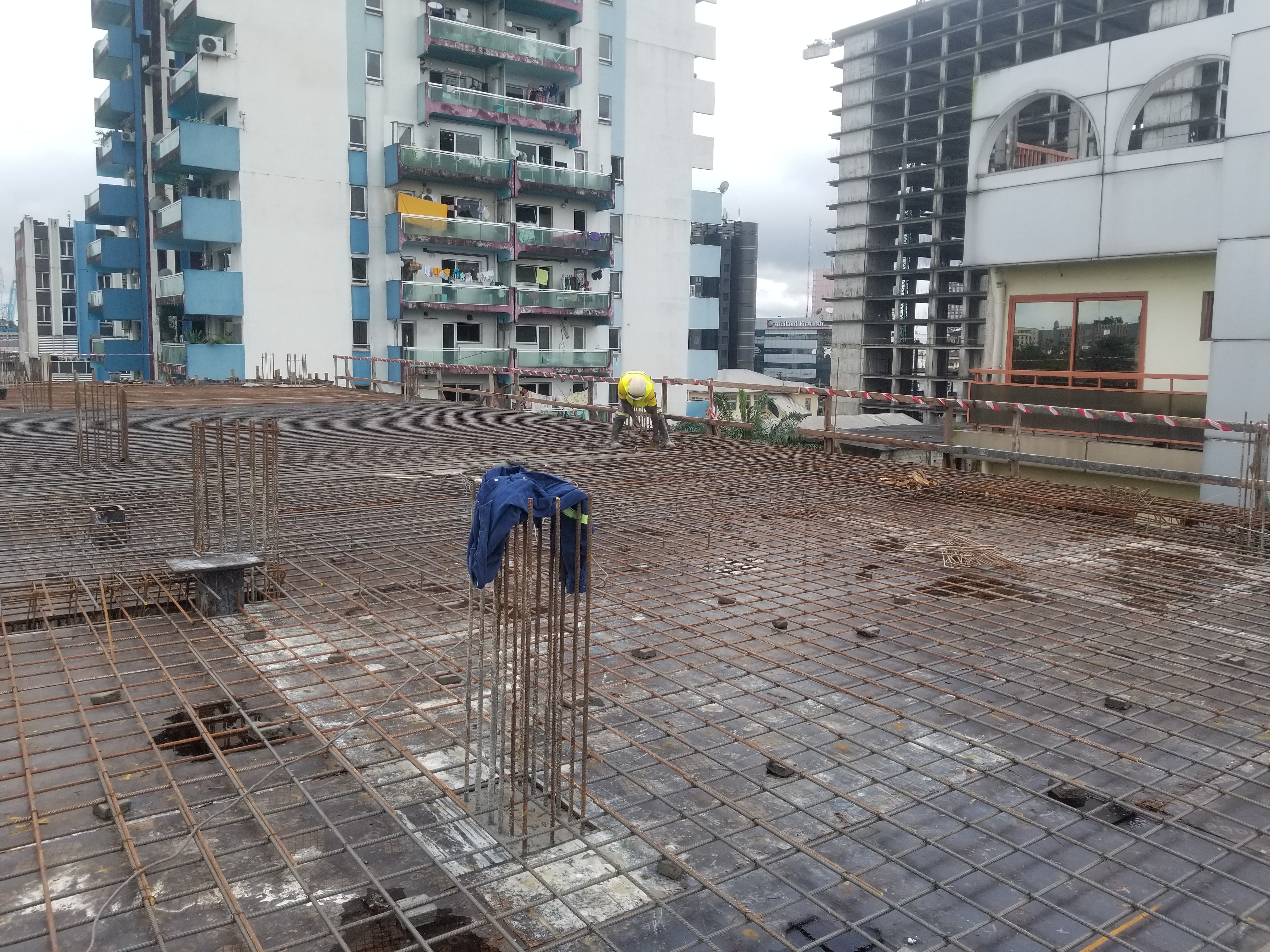 PROJET DE CONSTRUCTION DE L’IMMEUBLE SCI HYDE PARK DE TYPE SS+R+6