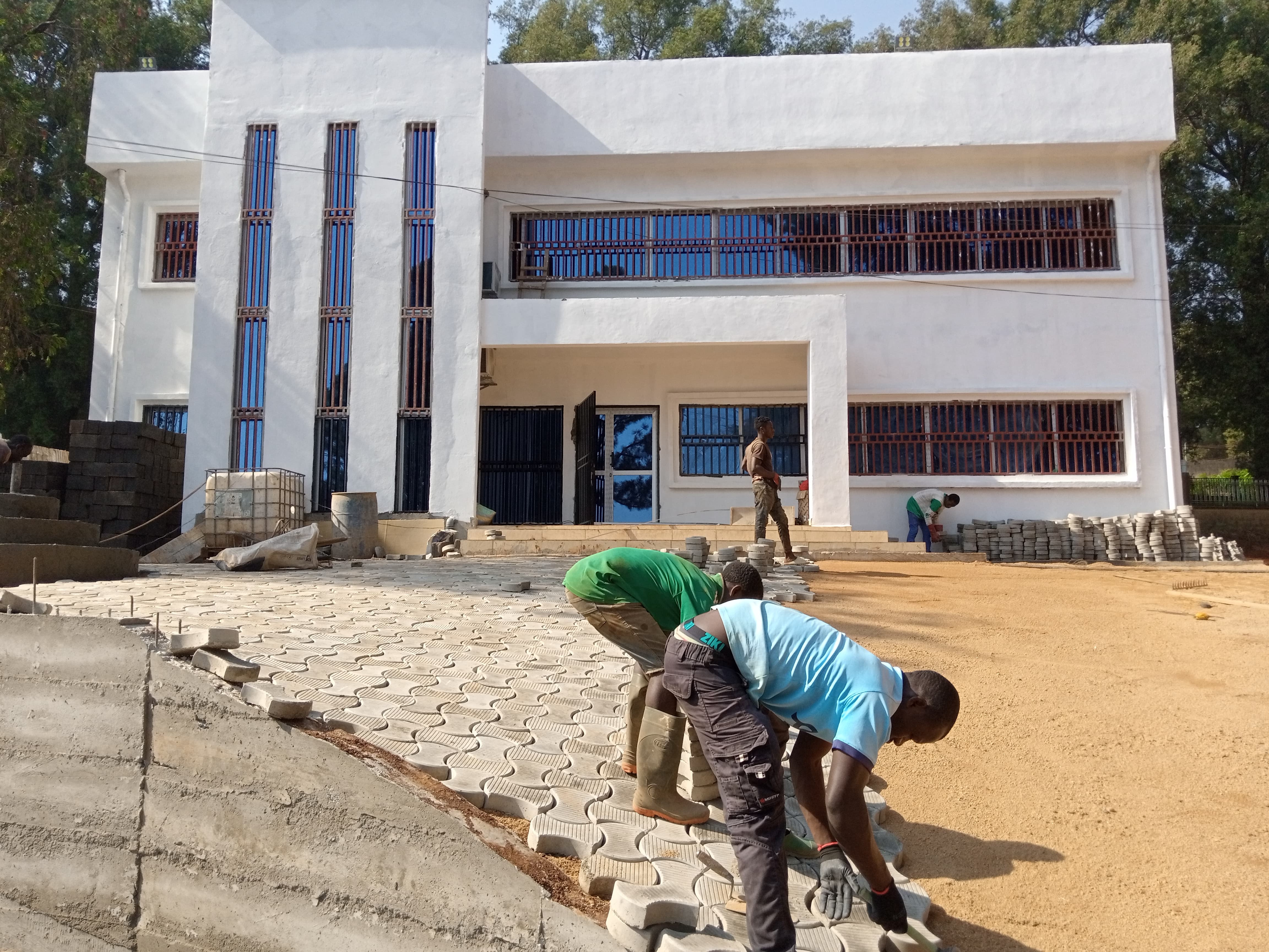 CONSTRUCTION DU COMMAND CENTER DE BAFOUSSAM